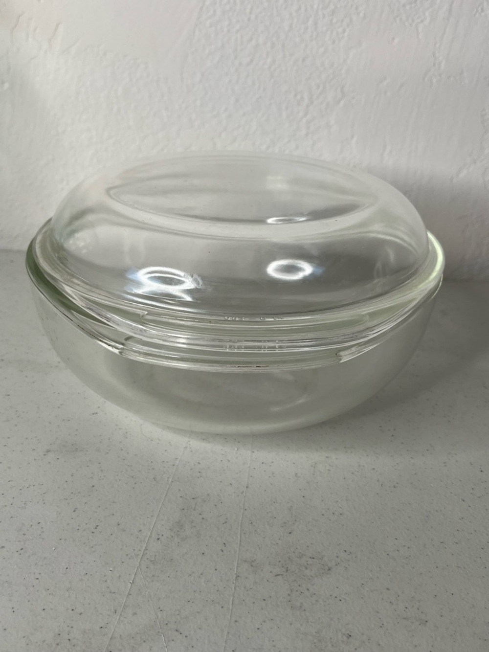 Vintage Pyrex Clear Glass Bowl with Matching Lid Q 1 1/2